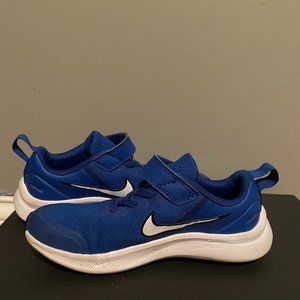 Boys Nike Star Runner Shoes, Velcro No Tie, Size 13